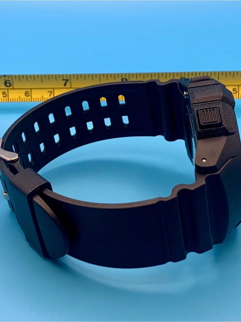 Beeasy men’s digital